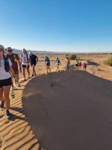 trek trail montagnes et désert