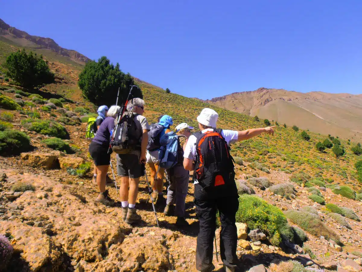 Faire son sac pour un trek au Maroc equipement randonnee Atlas et desert
