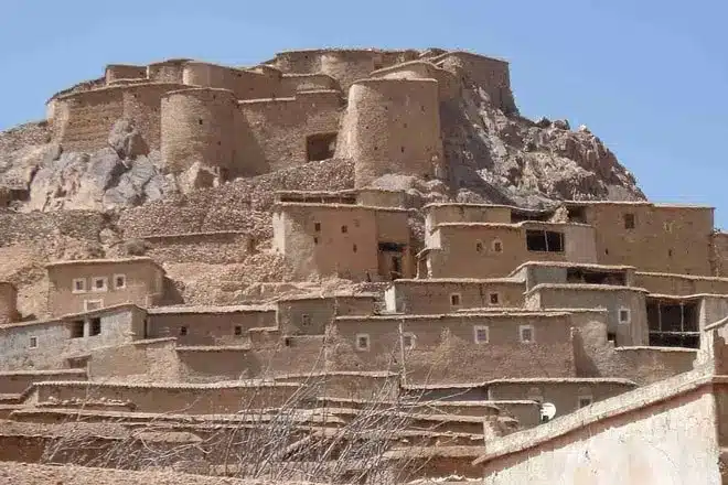 Traversé du village Amassine Djebel Siroua en circuit 4x4 sans chauffeur