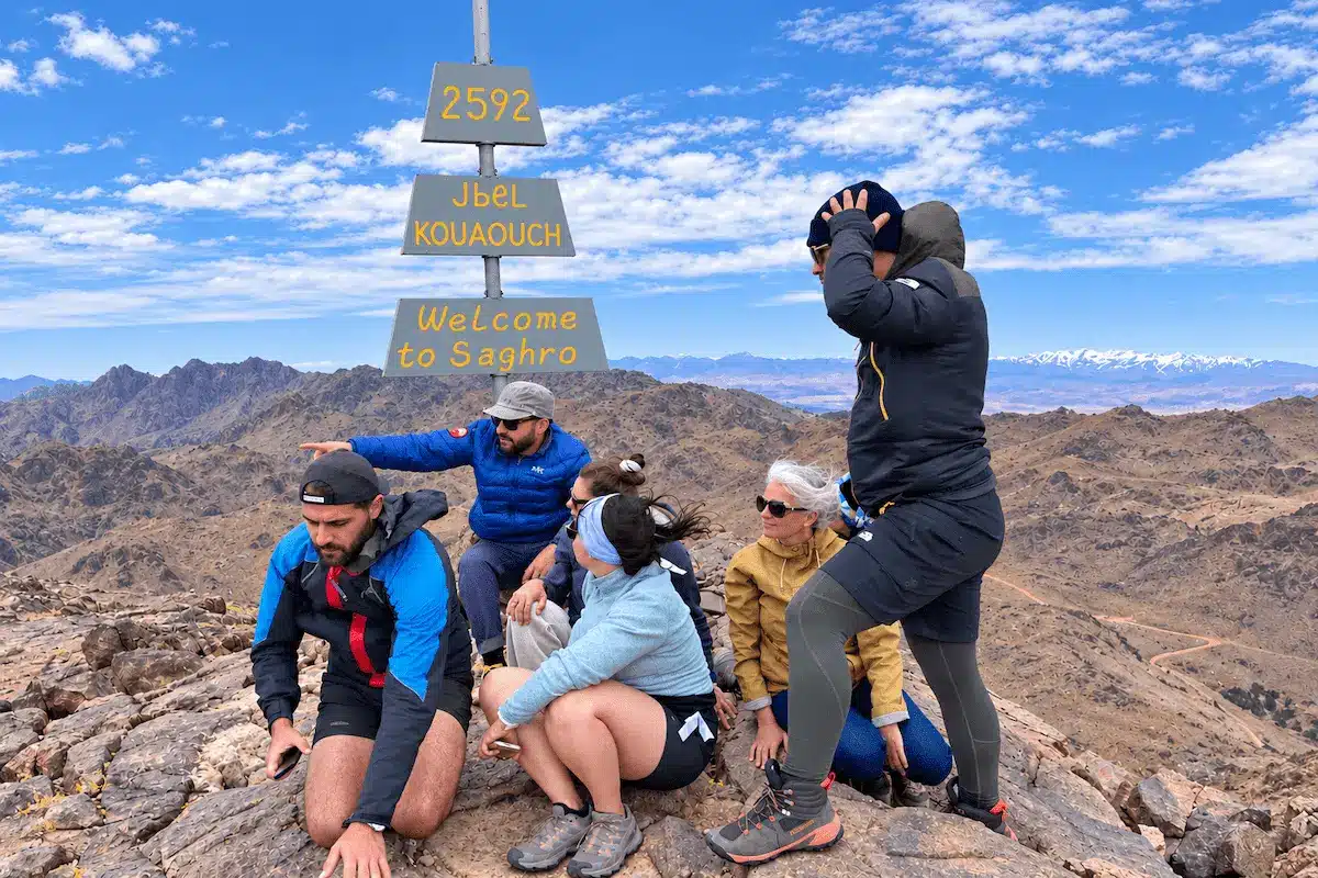 Trek Djebel Saghro au Maroc entre pitons rocheux, oasis et paysages lunaires